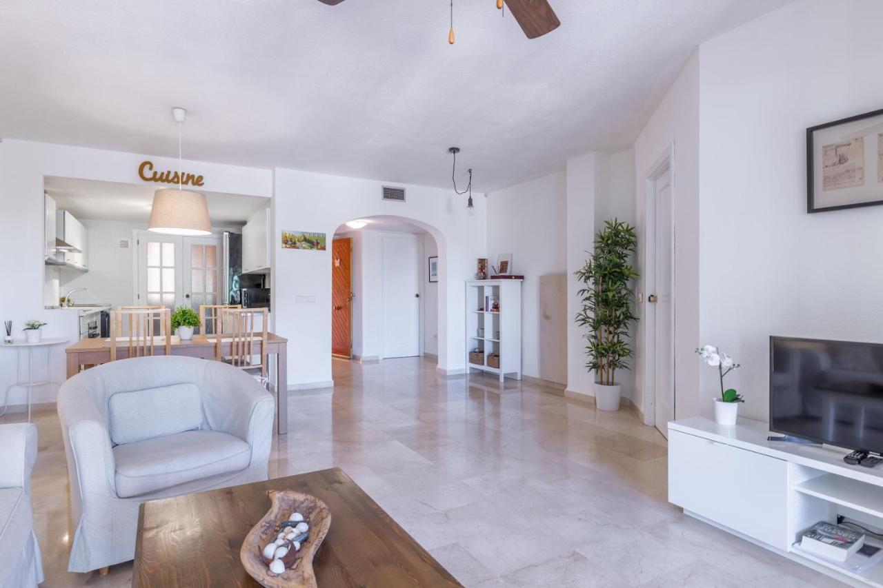 Simplicity Luxury Altea